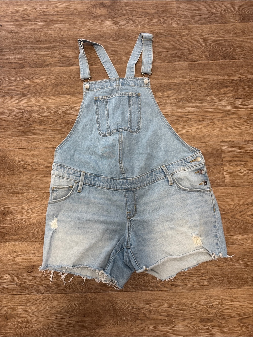 Isabel Maternity by Ingrid & Isabel Light Blue Denim Short Overalls